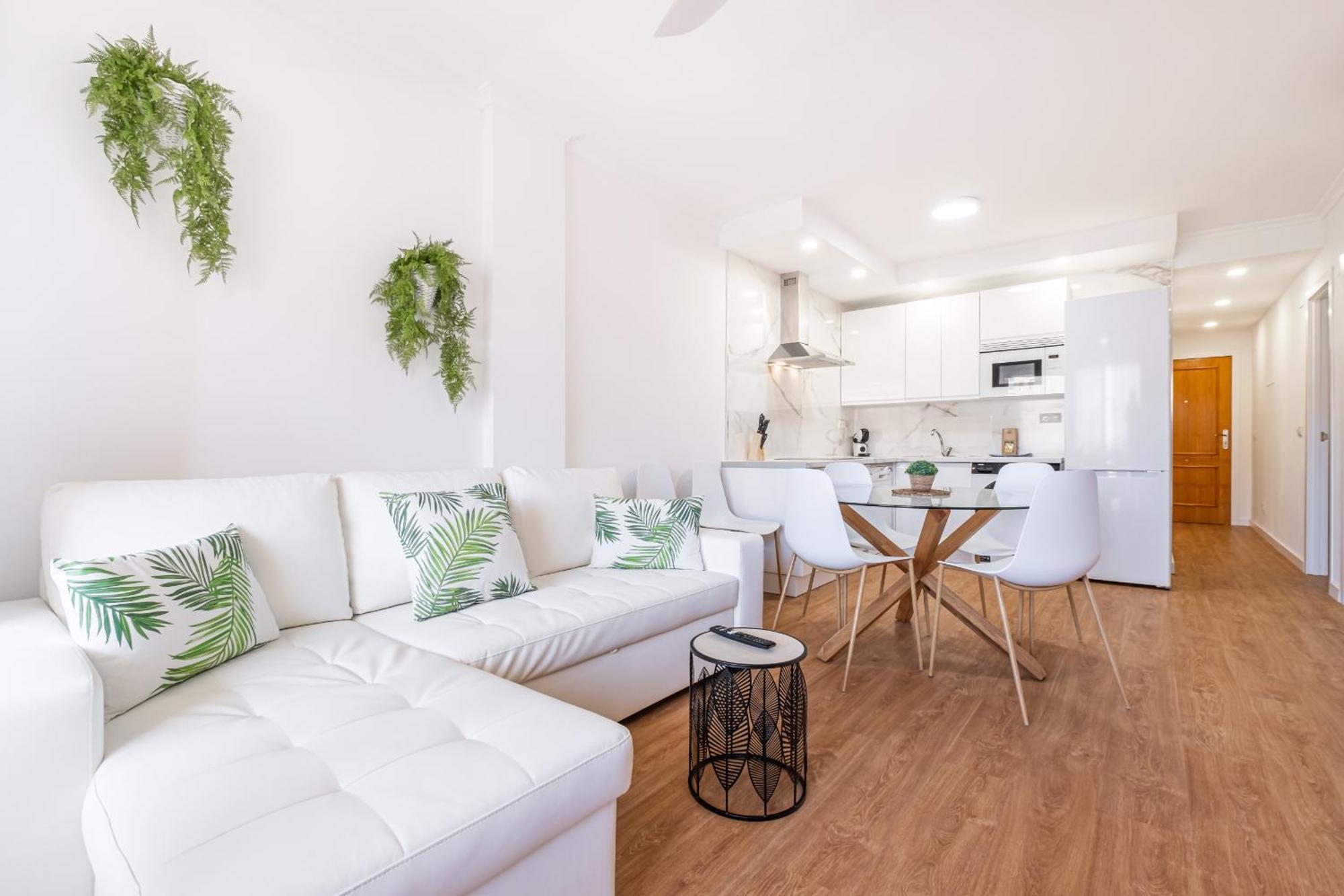 Apartment Cala Esmeralda 7-i Playa La Cala *